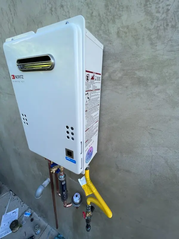 Tankless water heater installation for Pinecrest homes
